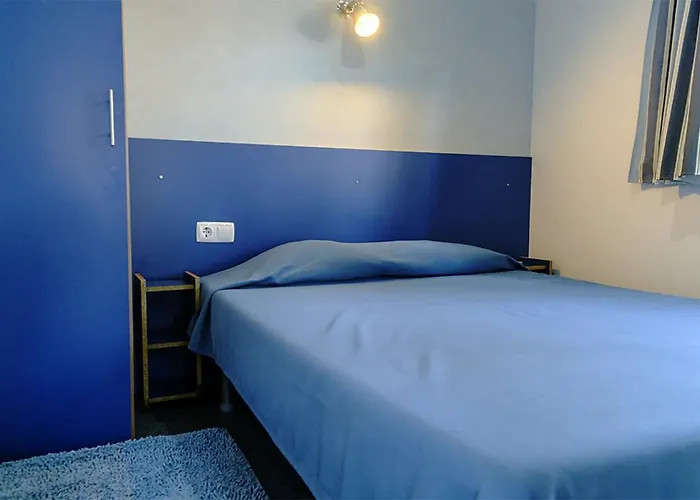 Parque De Campismo Orbitur Mira مكان تخييم *